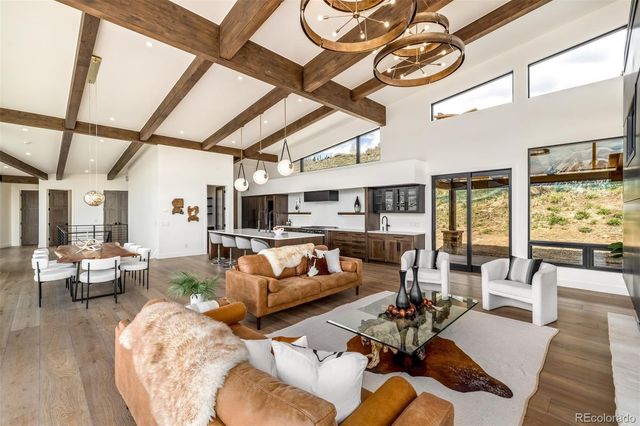 18 Heather Way, Silverthorne, CO 80498