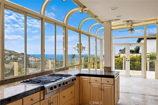 1337 Terrace Way, Laguna Beach, CA 92651