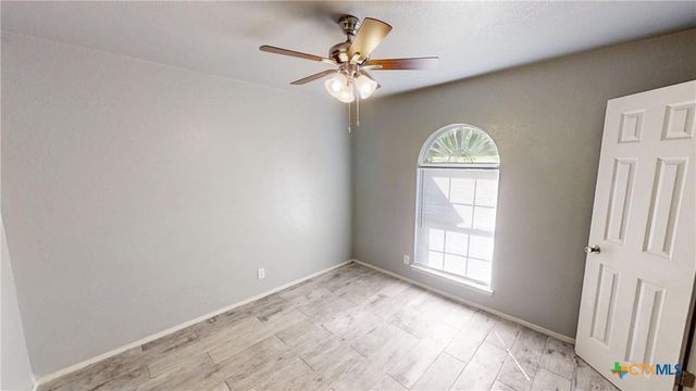 2606 Cross Timber Drive, Killeen, TX 76543