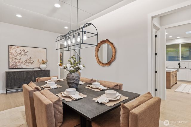 1606 146th Avenue SE, Bellevue, WA 98007