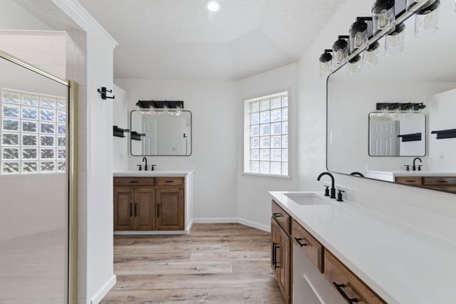 8 Waterwood Court, Mansfield, TX 76063