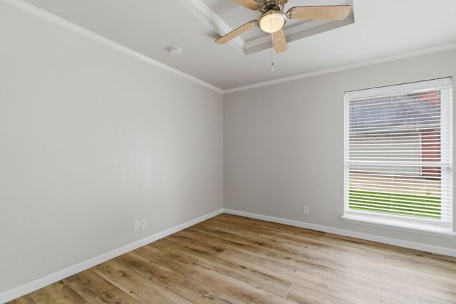 8 Waterwood Court, Mansfield, TX 76063