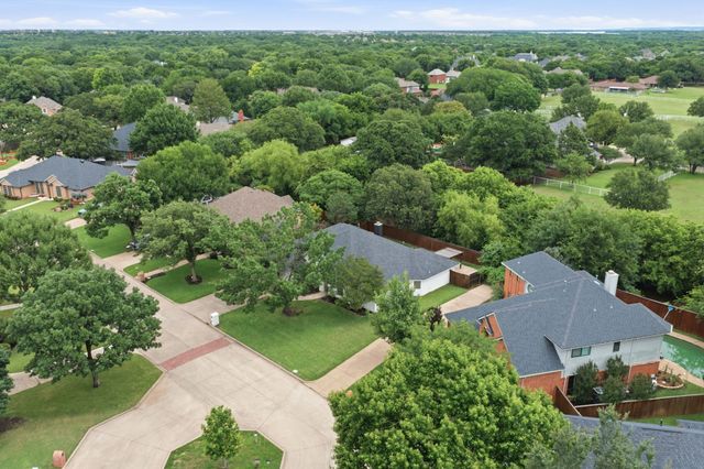 8 Waterwood Court, Mansfield, TX 76063