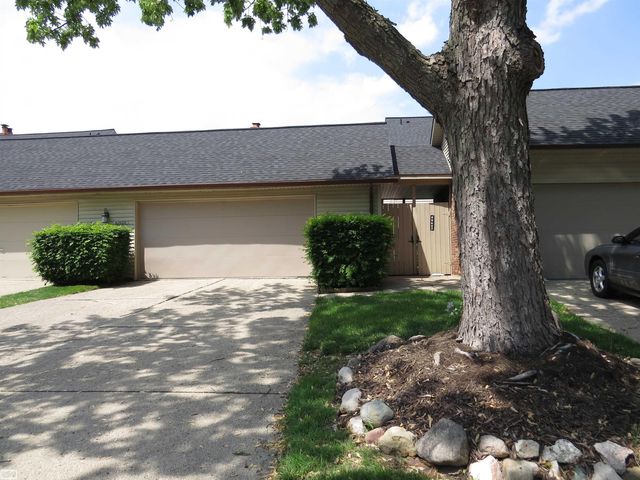 42699 Jonathan Place, Clinton Twp, MI 48038