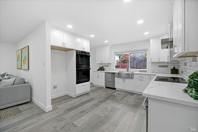 125 Skyline Ct, Vallejo, CA 94591