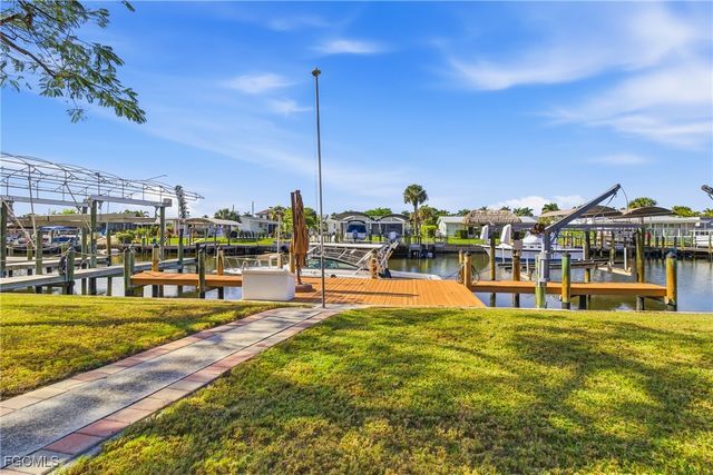 17740 Rebecca AVE, Fort Myers Beach, FL 33931