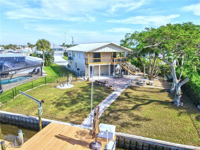 17740 Rebecca AVE, Fort Myers Beach, FL 33931