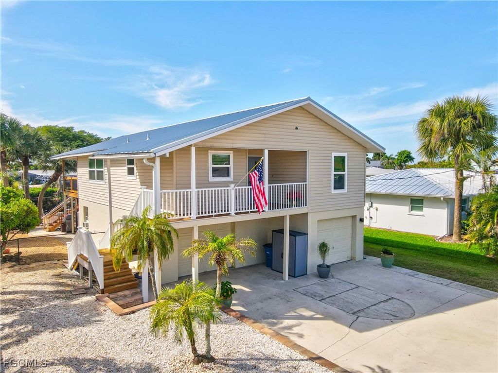 17740 Rebecca AVE, Fort Myers Beach, FL 33931