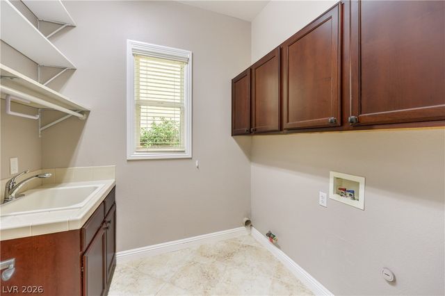 1967 Cherry Creek Circle, Las Vegas, NV 89135