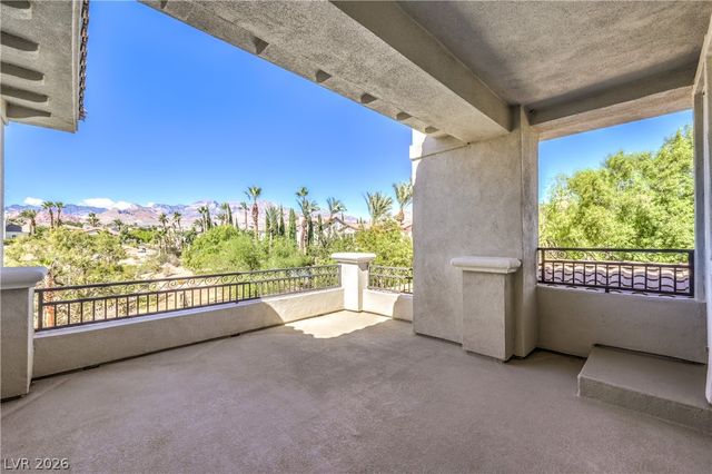 1967 Cherry Creek Circle, Las Vegas, NV 89135