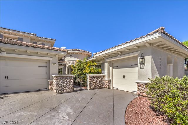 1967 Cherry Creek Circle, Las Vegas, NV 89135