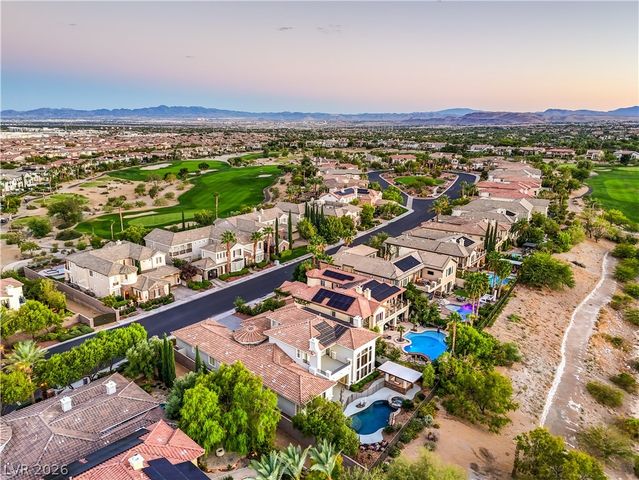 1967 Cherry Creek Circle, Las Vegas, NV 89135