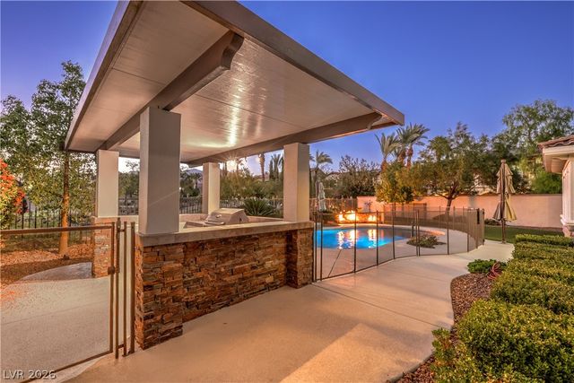 1967 Cherry Creek Circle, Las Vegas, NV 89135