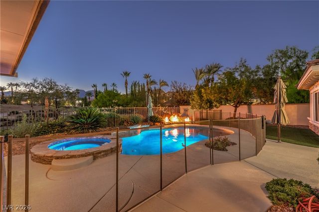 1967 Cherry Creek Circle, Las Vegas, NV 89135