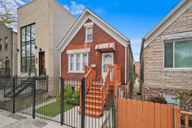 3328 S Damen Avenue, Chicago, IL 60608