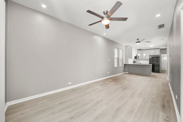 3328 S Damen Avenue, Chicago, IL 60608