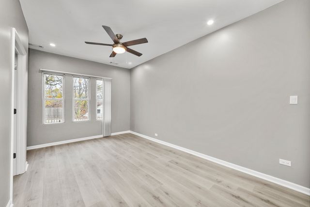 3328 S Damen Avenue, Chicago, IL 60608