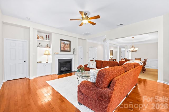 242 Squirrel Lane, Clover, SC 29710