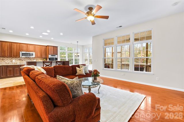 242 Squirrel Lane, Clover, SC 29710