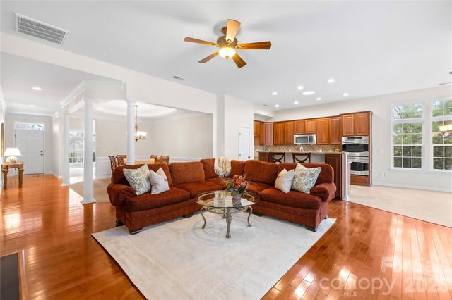 242 Squirrel Lane, Clover, SC 29710