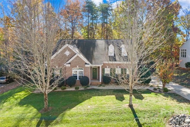 242 Squirrel Lane, Clover, SC 29710