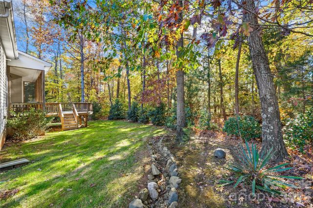 242 Squirrel Lane, Clover, SC 29710