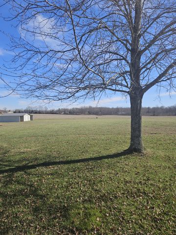 183 Gilliam Ln, Tullahoma, TN 37388