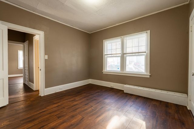 1917 Newton Avenue N, Minneapolis, MN 55411