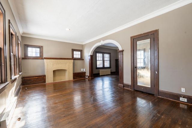 1917 Newton Avenue N, Minneapolis, MN 55411