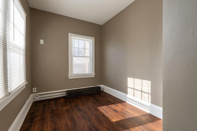 1917 Newton Avenue N, Minneapolis, MN 55411