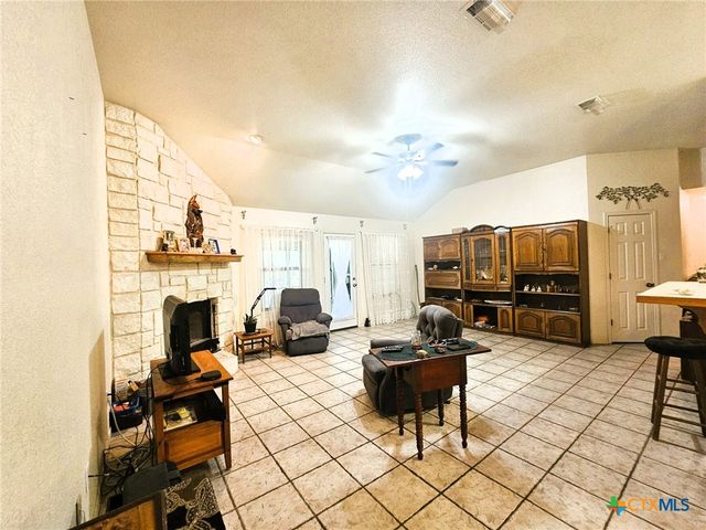 245 County Road 3371, Kempner, TX 76539