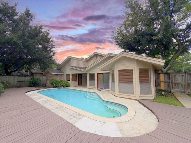 13103 Waldemere Drive, Houston, TX 77077
