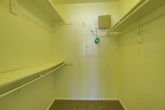 5757 E University Boulevard 23D, Dallas, TX 75206