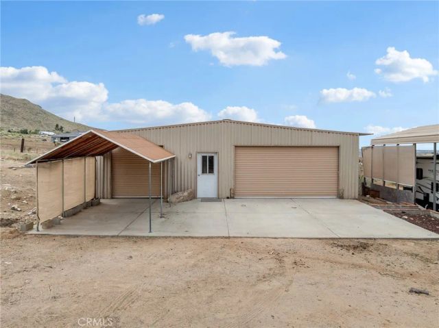 9226 Central, Apple Valley, CA 92308
