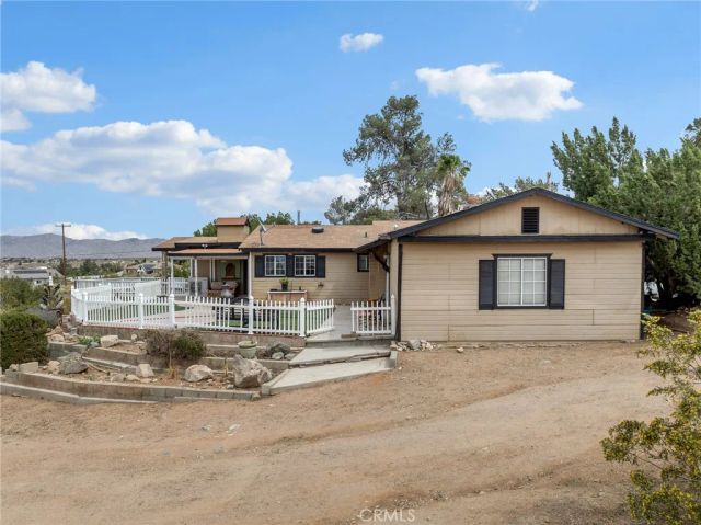 9226 Central, Apple Valley, CA 92308