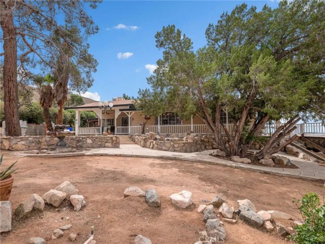 9226 Central, Apple Valley, CA 92308