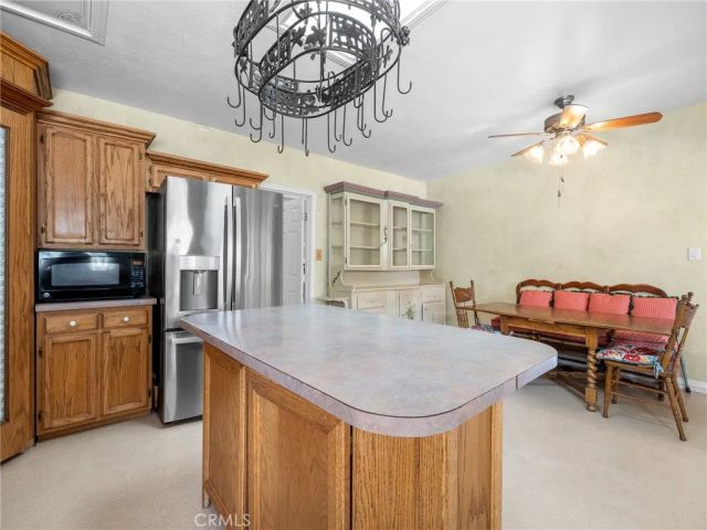9226 Central, Apple Valley, CA 92308