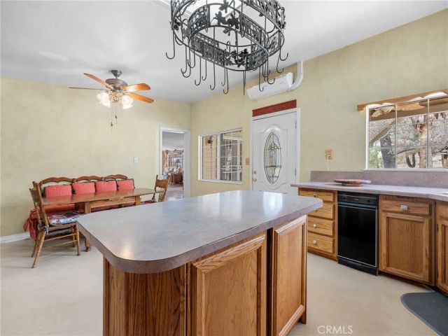 9226 Central, Apple Valley, CA 92308