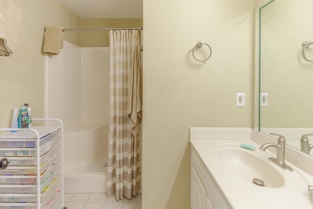 64 Yellow Brick Road, Rossville, GA 30741