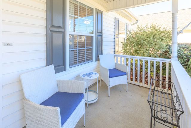 64 Yellow Brick Road, Rossville, GA 30741