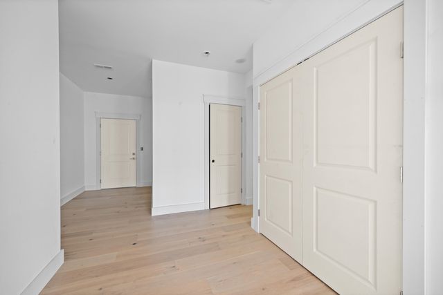 745 Manhattan Boulevard, 403, Dayton, KY 41074