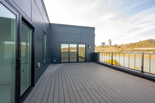 745 Manhattan Boulevard, 403, Dayton, KY 41074