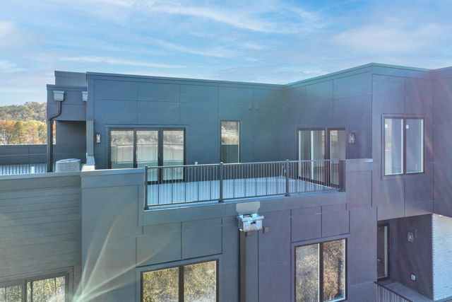 745 Manhattan Boulevard, 403, Dayton, KY 41074