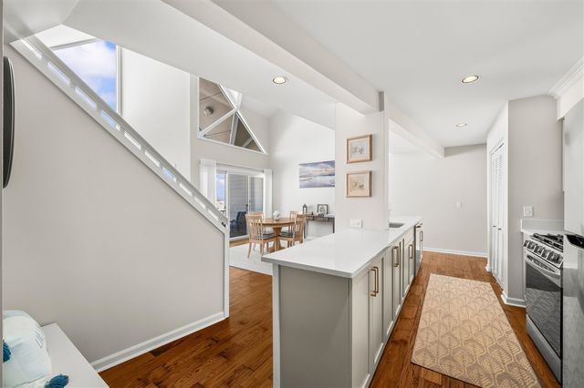 300 Oselka Drive 464, New Buffalo, MI 49117