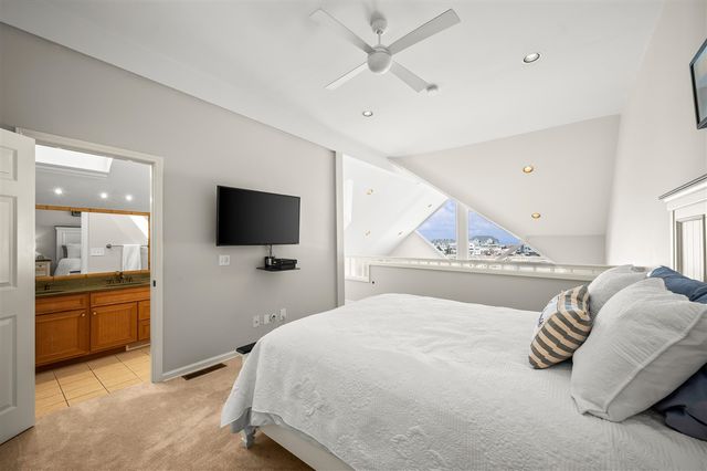 300 Oselka Drive 464, New Buffalo, MI 49117