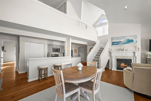 300 Oselka Drive 464, New Buffalo, MI 49117