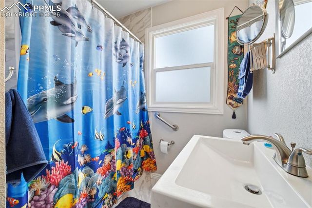 1919 S Franklin Avenue, Colorado Springs, CO 80905