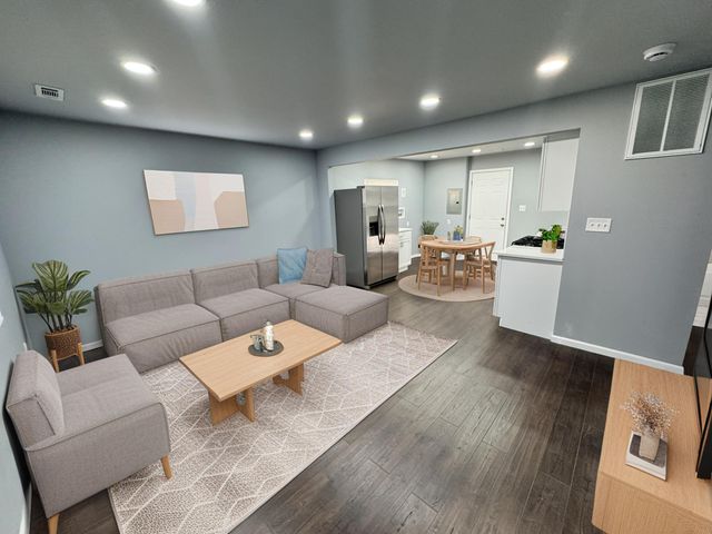 1824 Central Drive, Gary, IN 46407