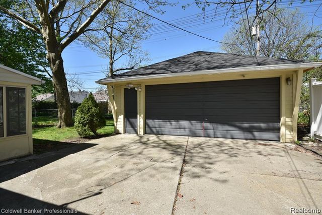 2659 Ellwood Avenue, Berkley, MI 48072