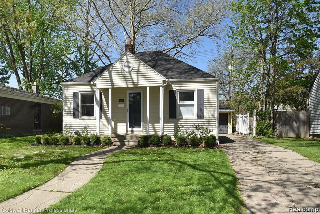 2659 Ellwood Avenue, Berkley, MI 48072